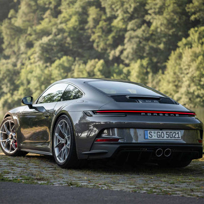 Luna Porsche Agate Grey Metallic M7S | Paint To Sample